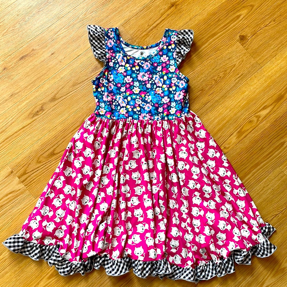 HOST PICK 💗 Girls Twirly Floral and Cat Print Dress 👗
